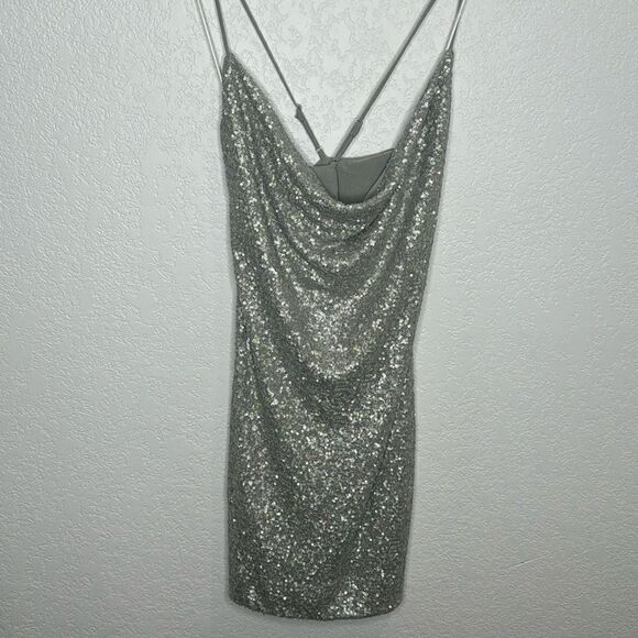 NWT Susana Monaco Sequin Cowl Neck Mini Dress Silver Large - Picture 2 of 13